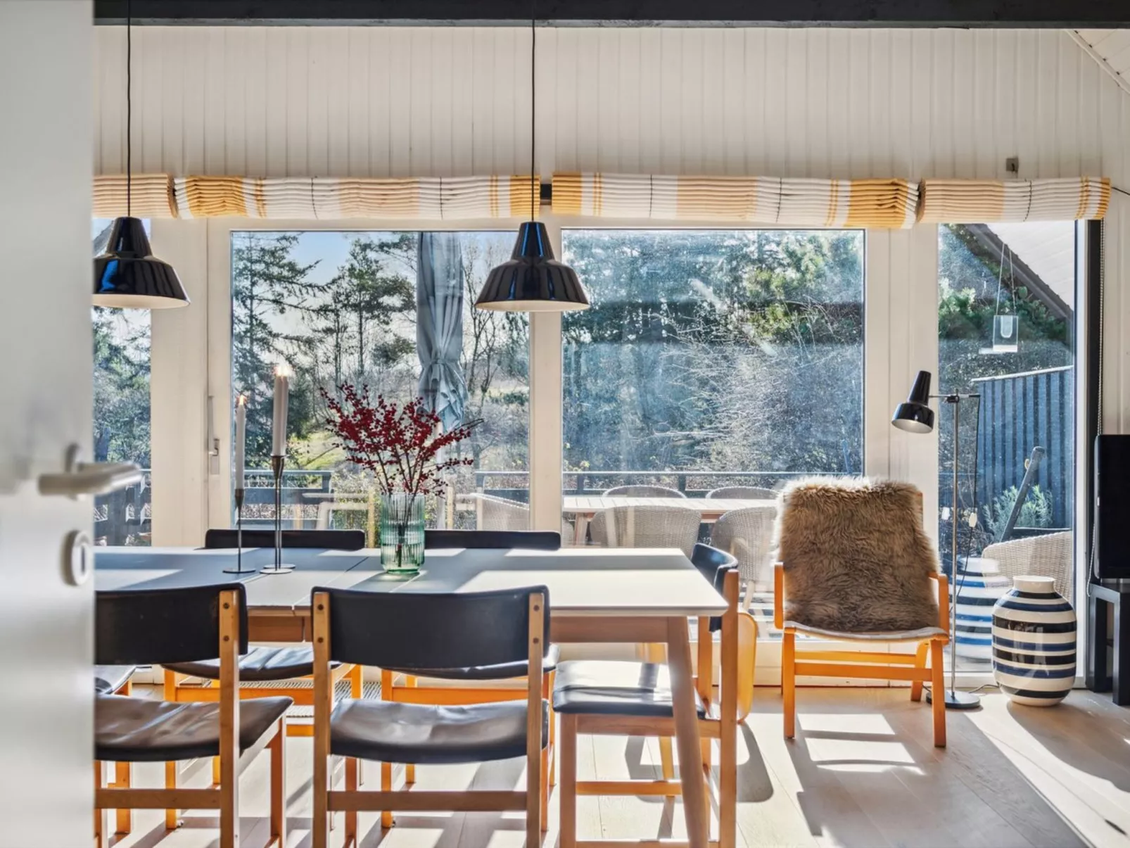 "Aya" - 1.2km from the sea-Inside