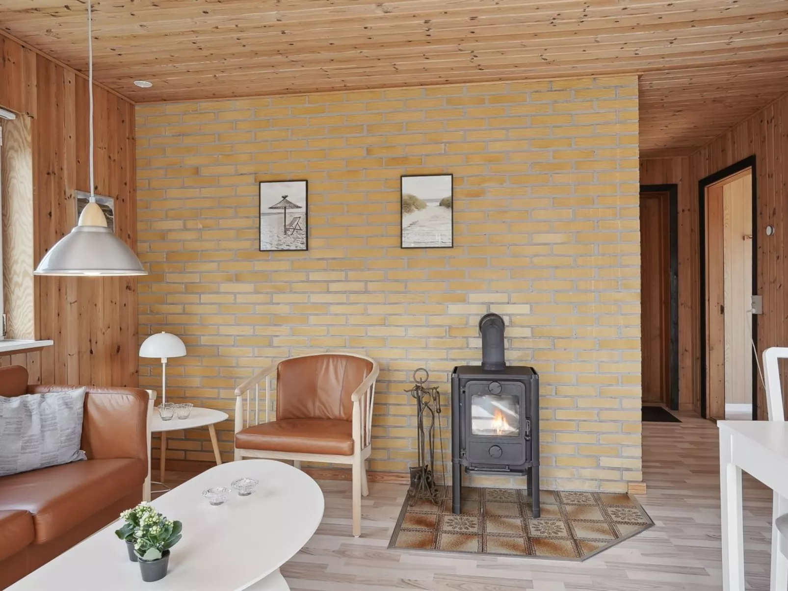 "Marjon" - 450m from the sea-Inside