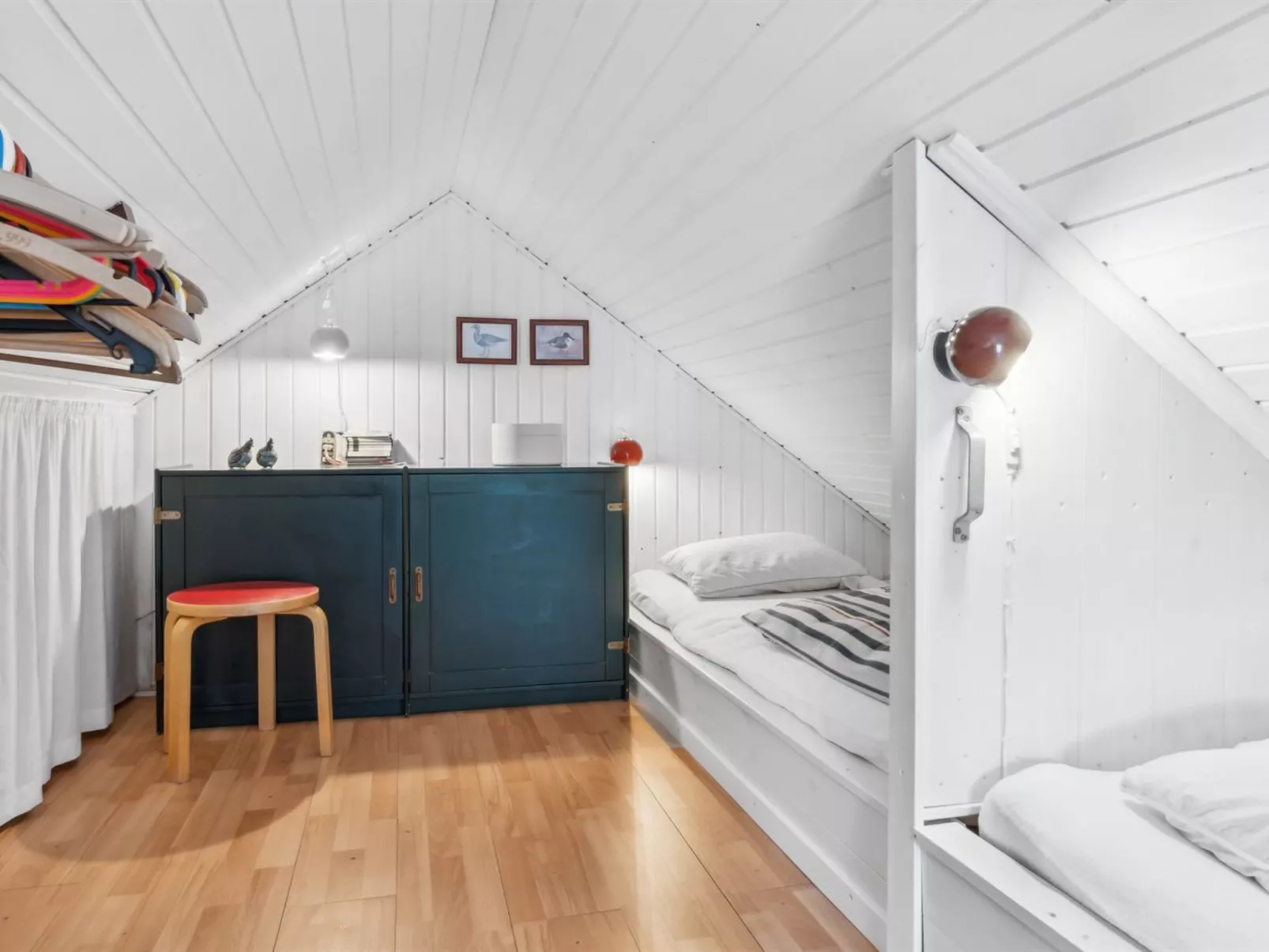 "Wenche" - 1.5km from the sea-Inside