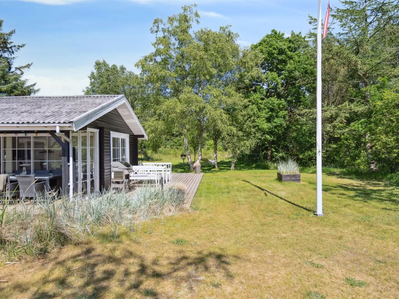 "Adser" - 600m from the sea-Outside