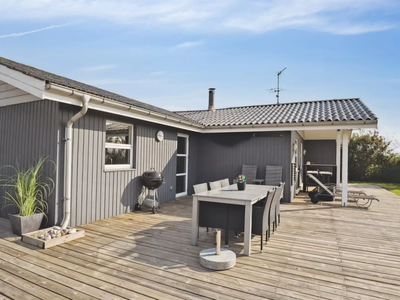 "Anella" - 200m from the sea-Outside
