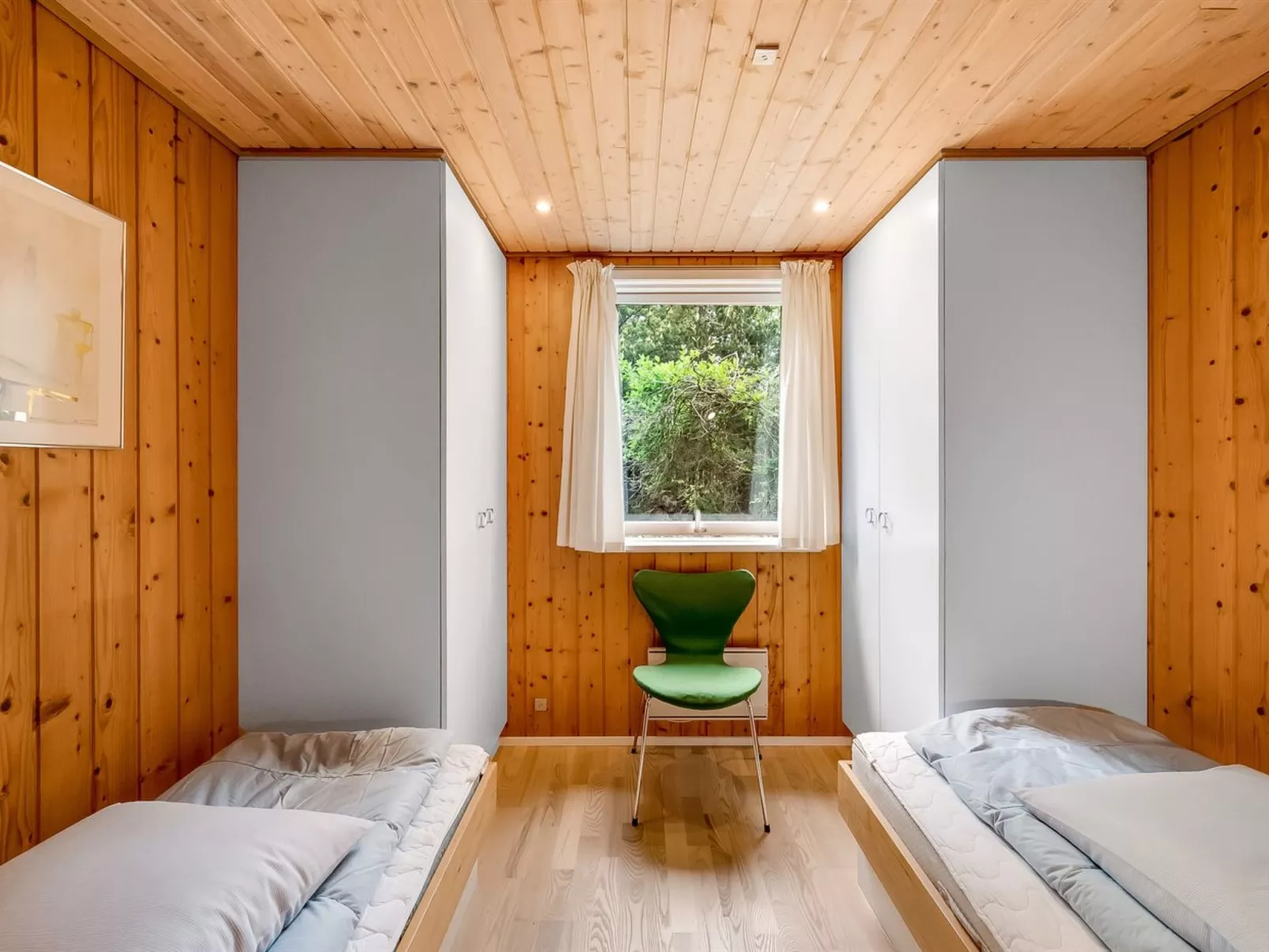"Sisko" - 800m from the sea-Inside
