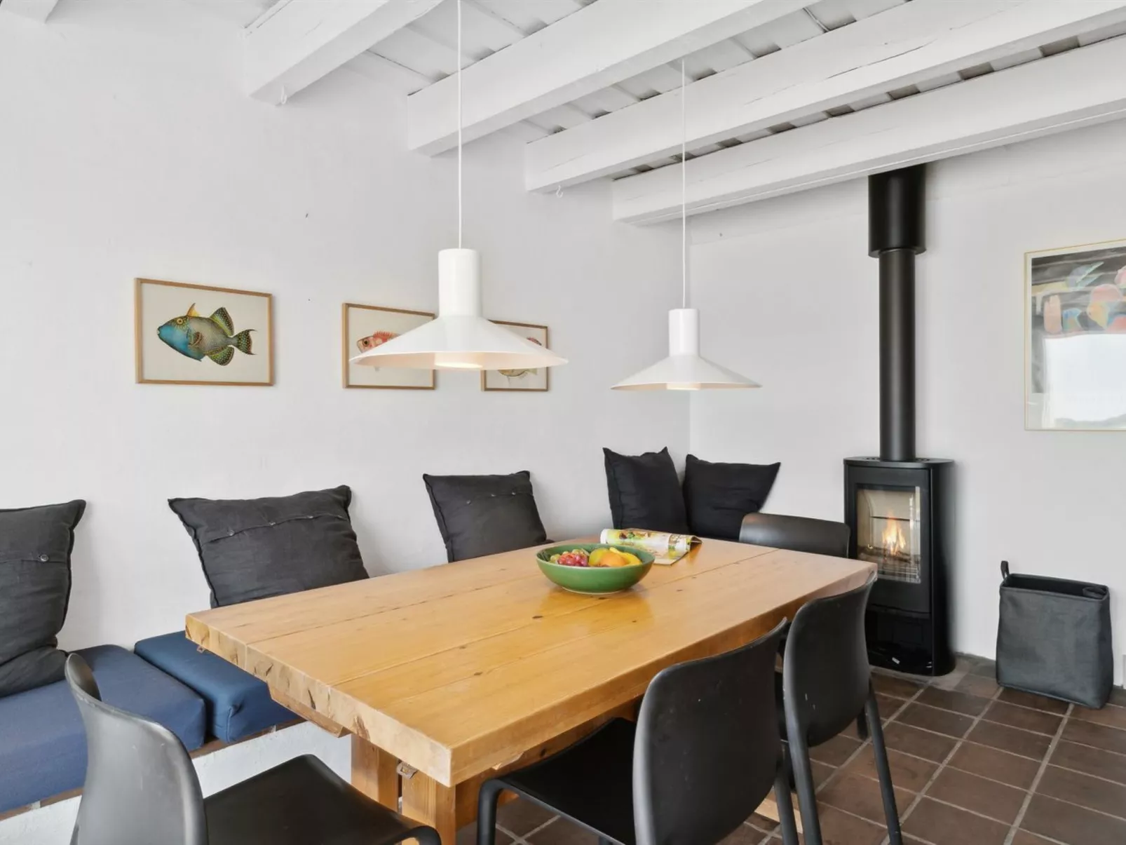 "Adils" - 5m from the sea-Inside