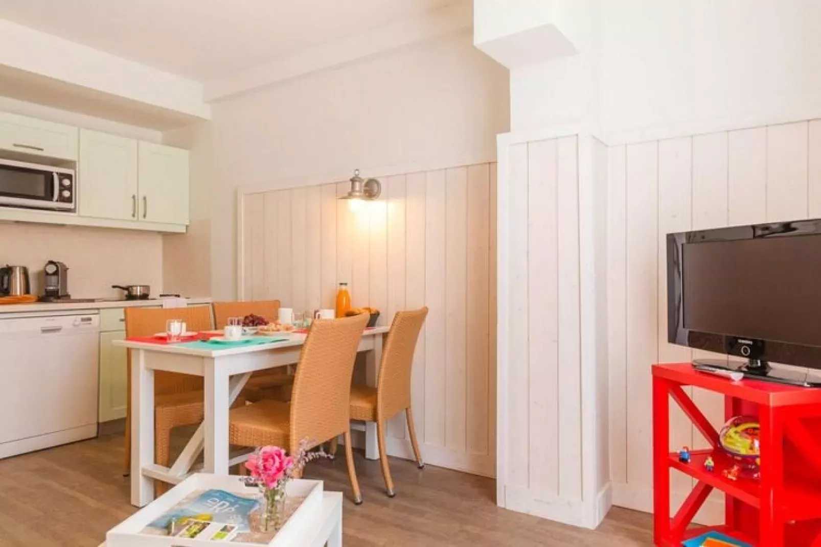 Residence Le Palais des Gouverneurs St Martin-de-Ré - 14 Standard Studio 4 p - 1 mezzanine-Kitchen