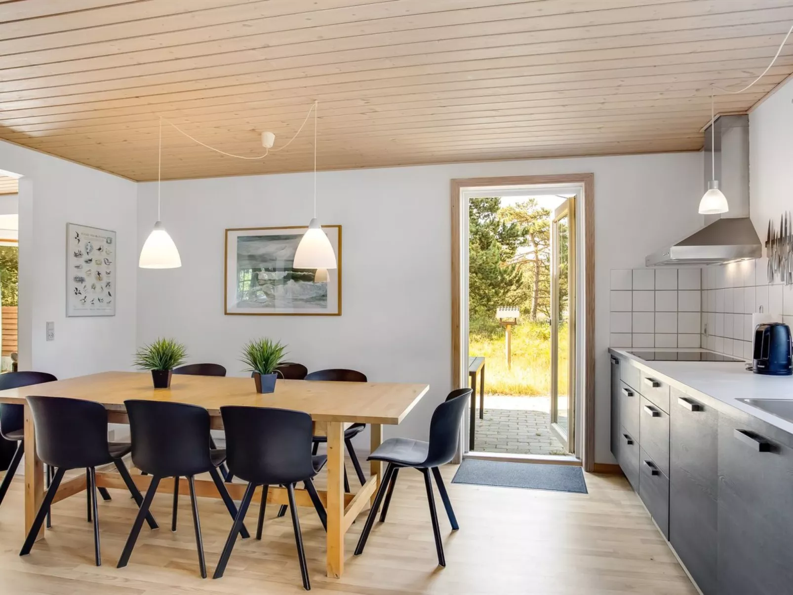 "Laila" - 1.2km from the sea-Inside