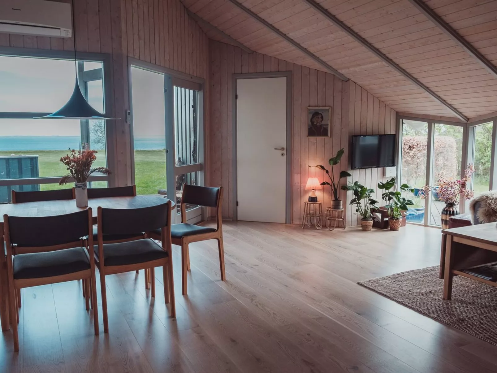 "Neno" - 100m from the sea-Drinnen