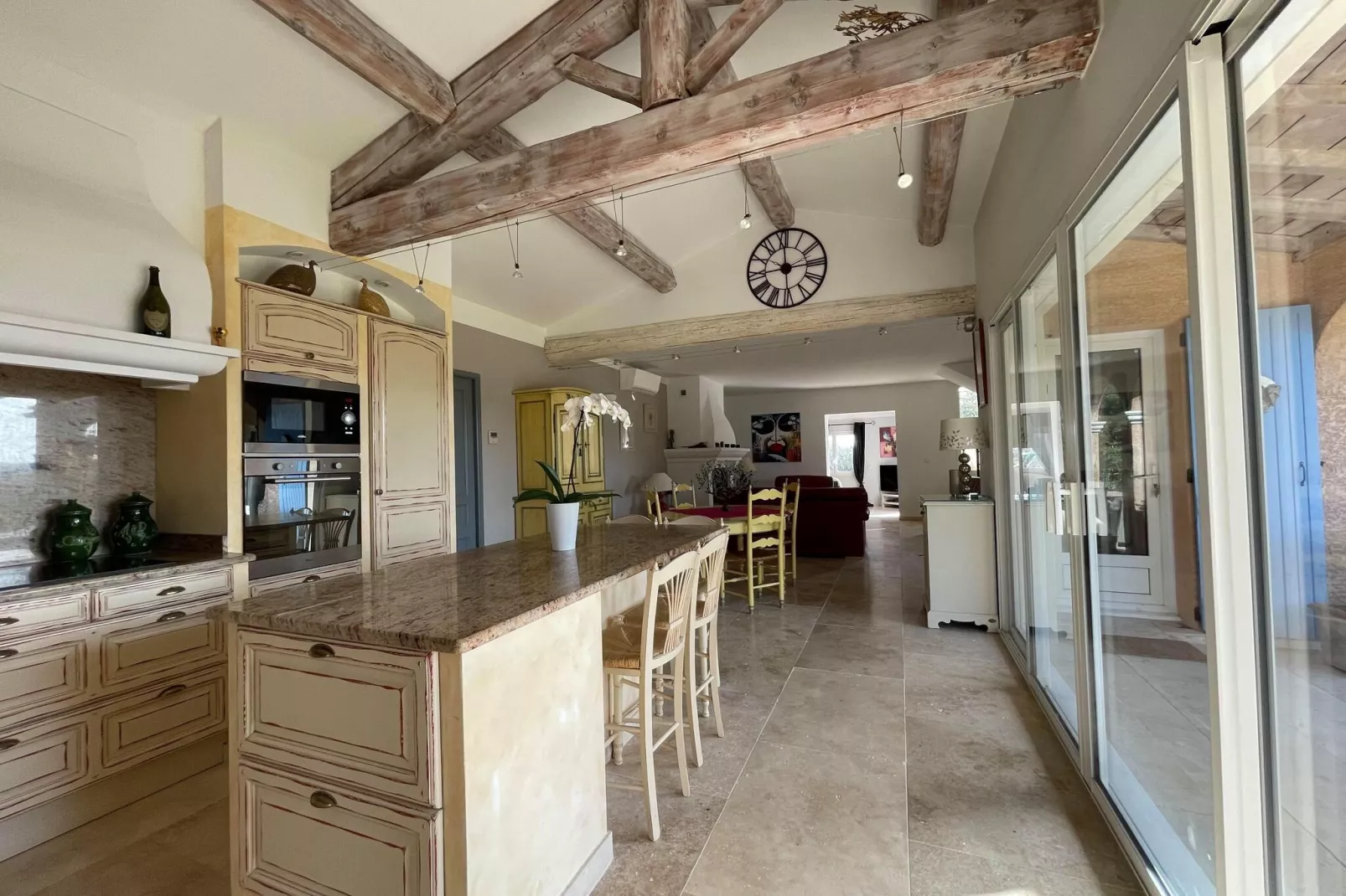 Comfortable villa with private pool-Kitchen