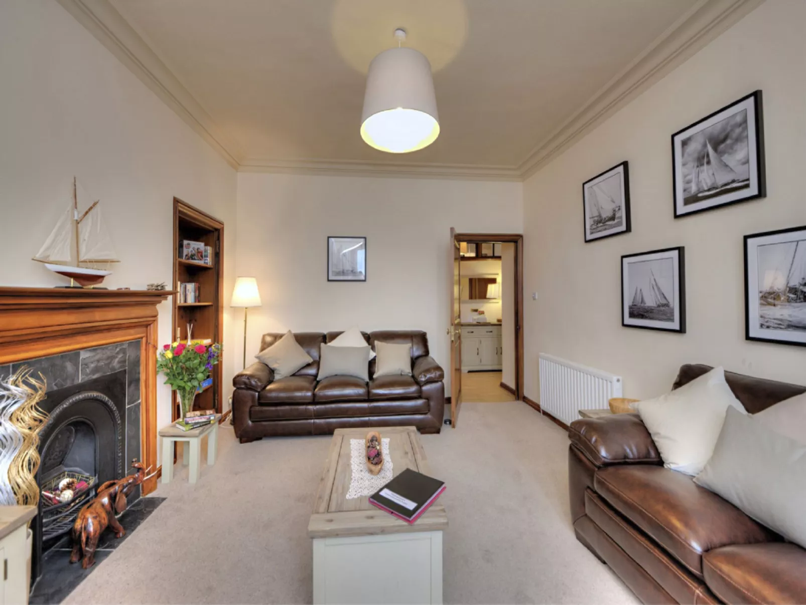 Argyll Mansions-Dedans