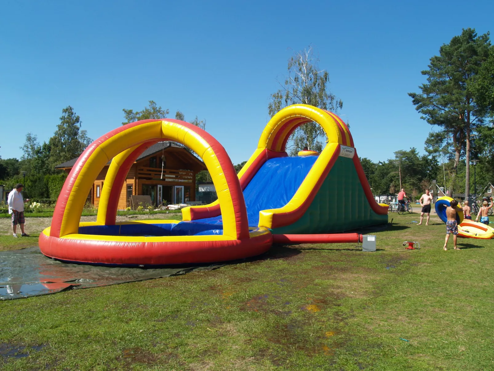 Pavilion 4-Outside