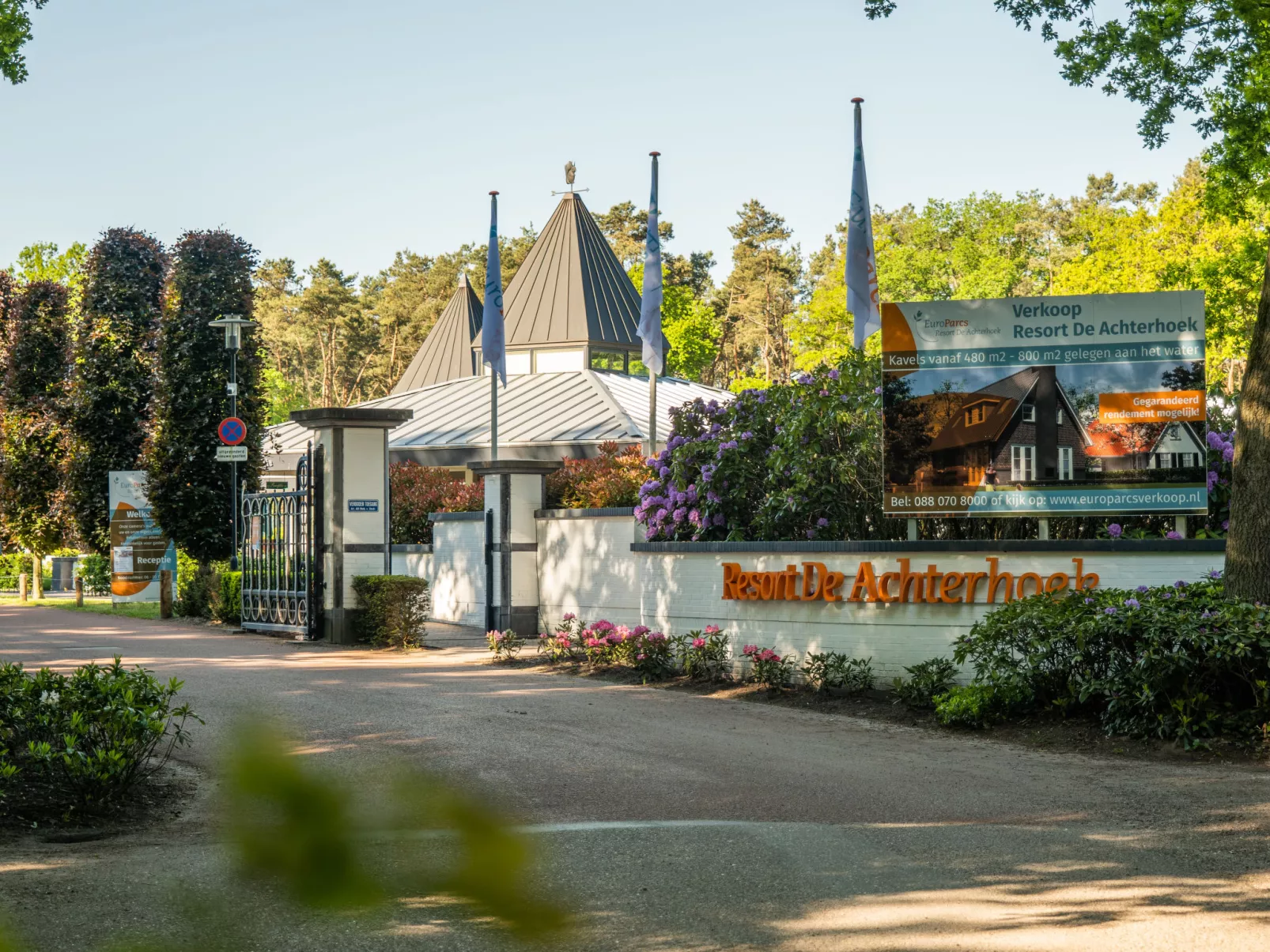 Pavilion 6-Dedans