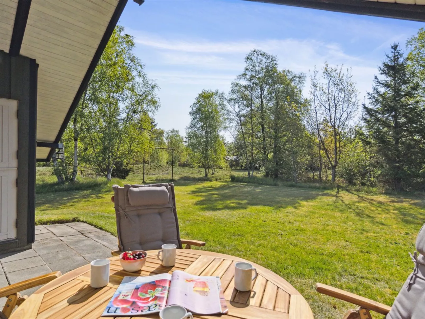 "Irlin" - 600m from the sea-Outside