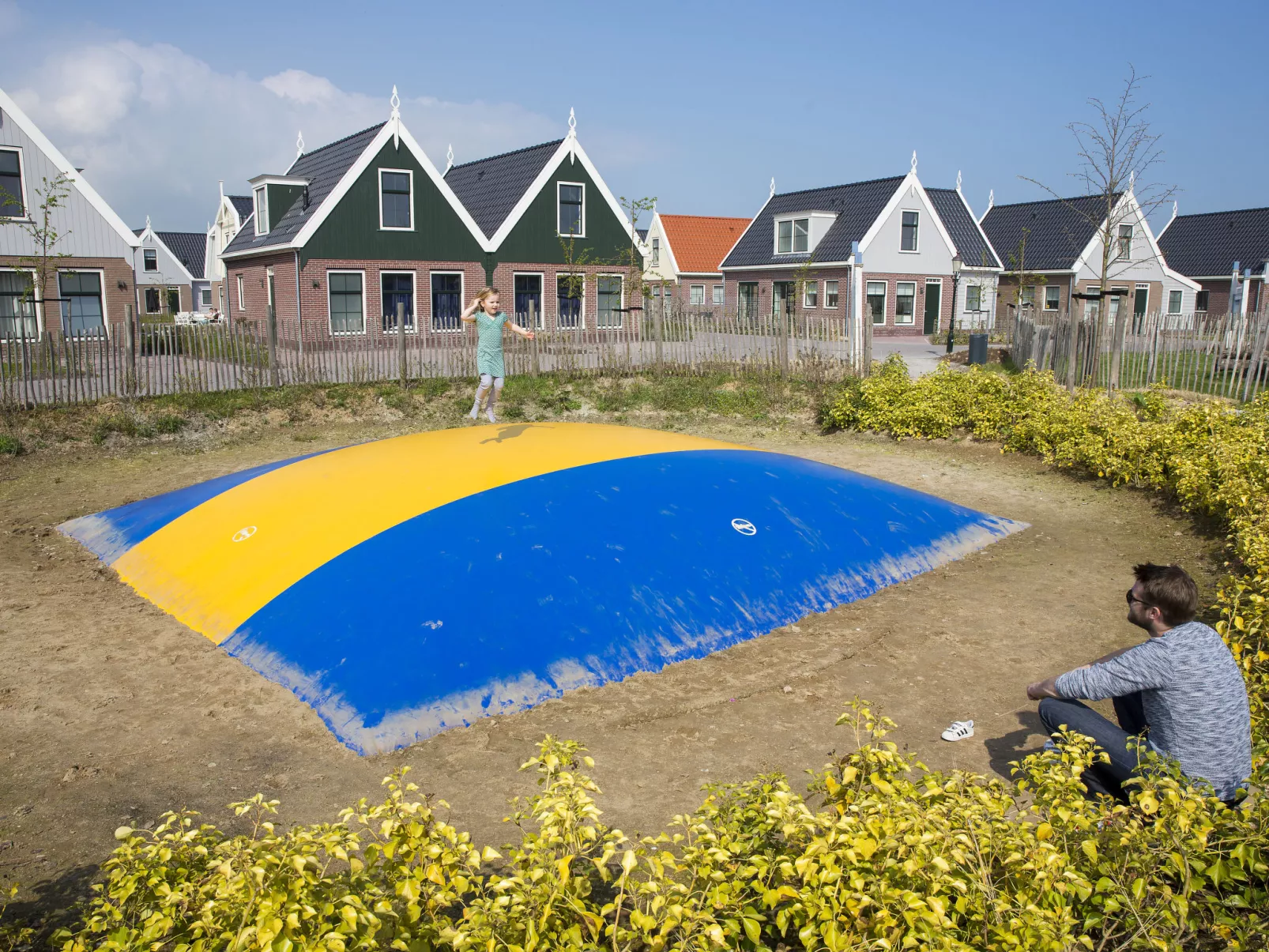 Zuiderzee 4-Outside