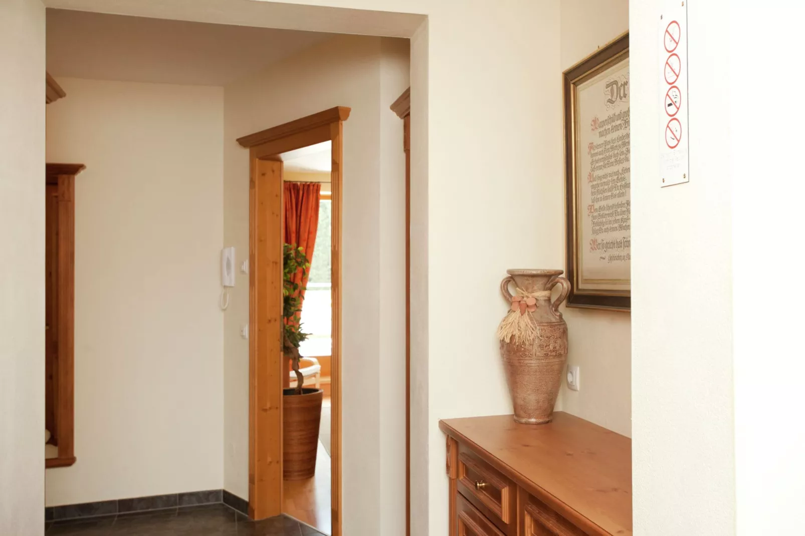 Chalet Apartment Sonnspitz - Mittenwald-Empfangshalle