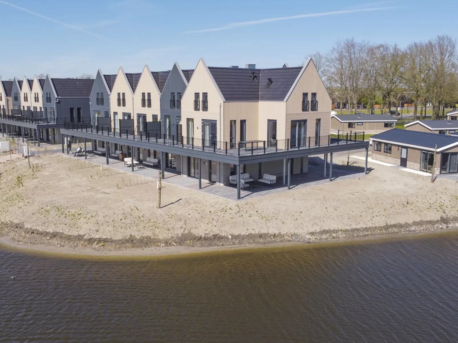 Scheepswerf 4 XL-Outside
