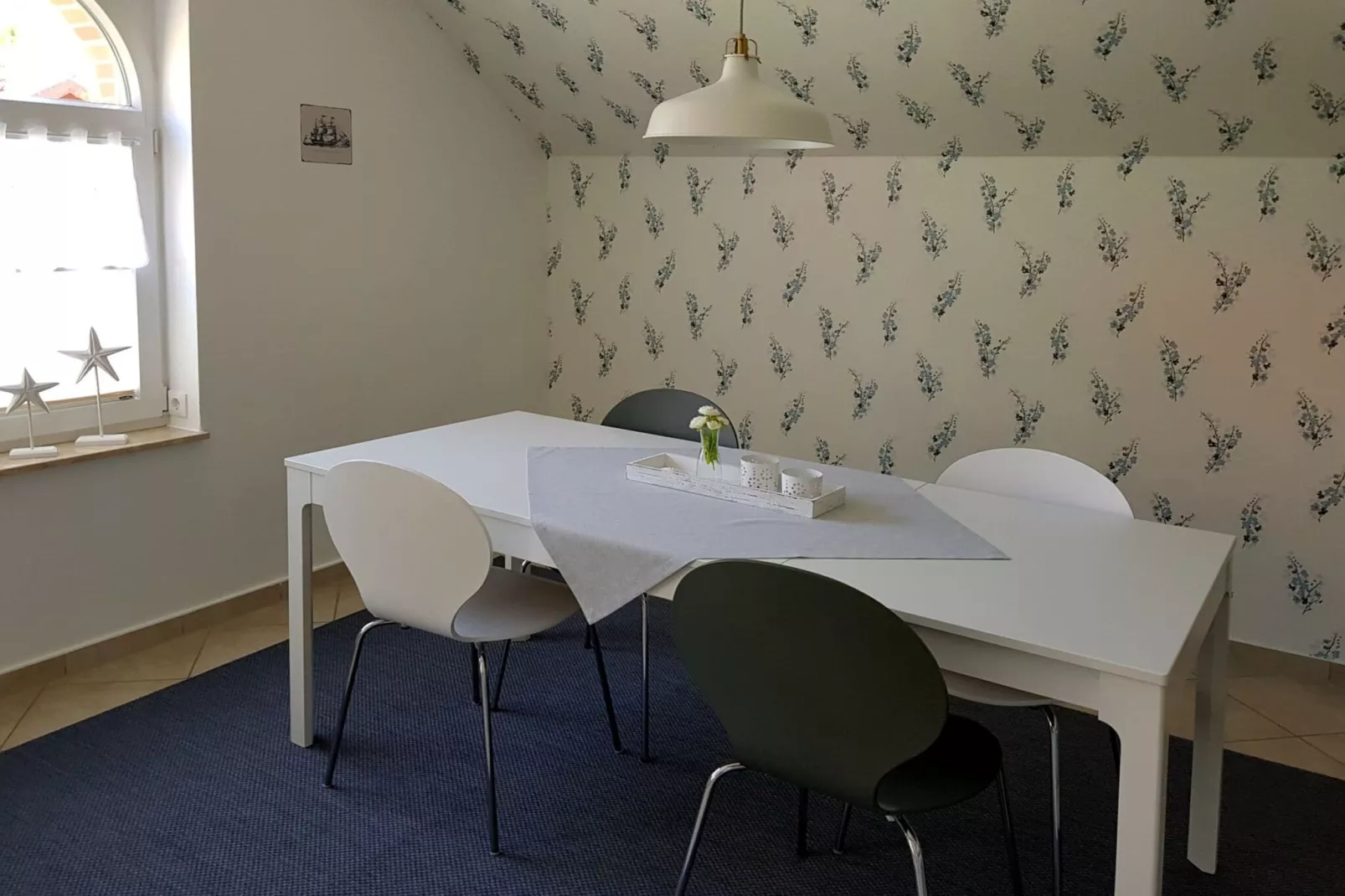 Großes Ferienhaus in ruhiger Lage mit Feldblick-Dining room