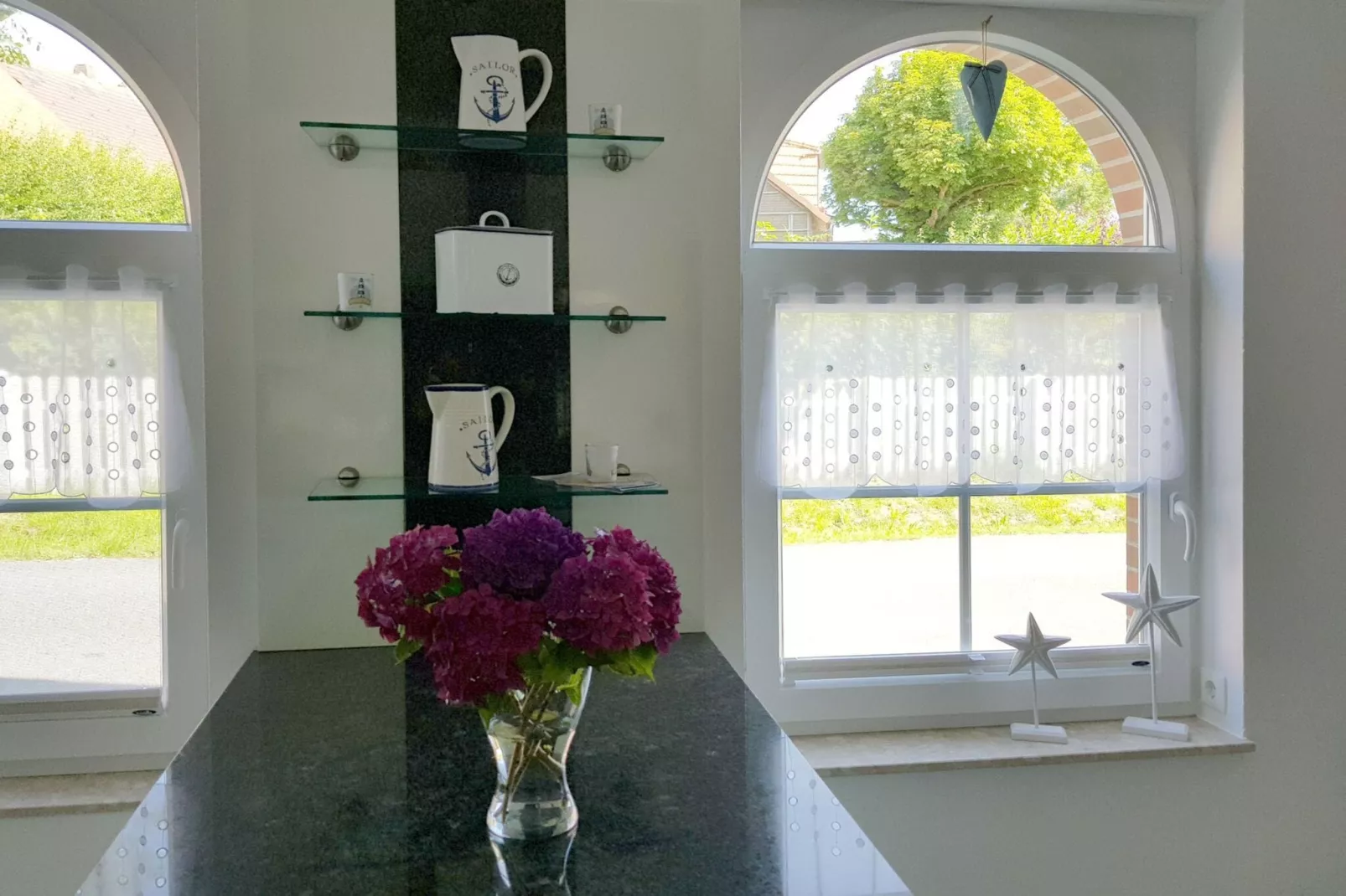 Großes Ferienhaus in ruhiger Lage mit Feldblick-Kitchen
