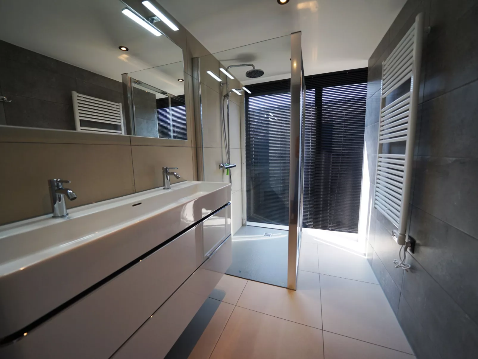 Meervilla Miva 10-Inside