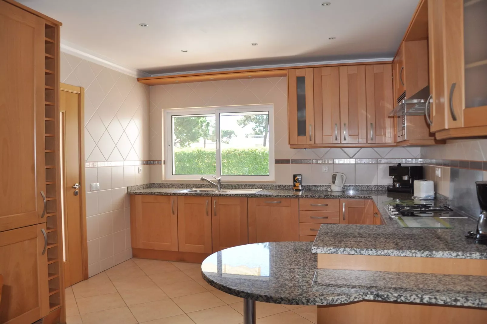 Costa V3-Kitchen