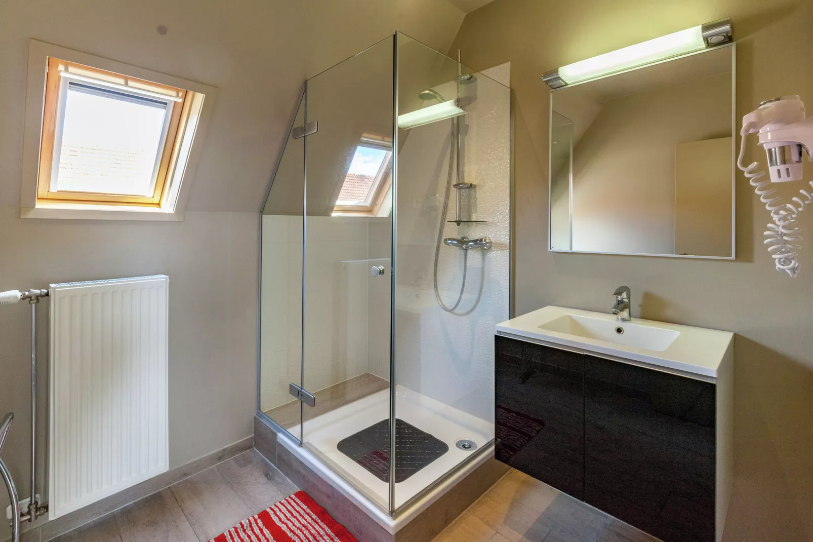 Grande Gite-Bathroom