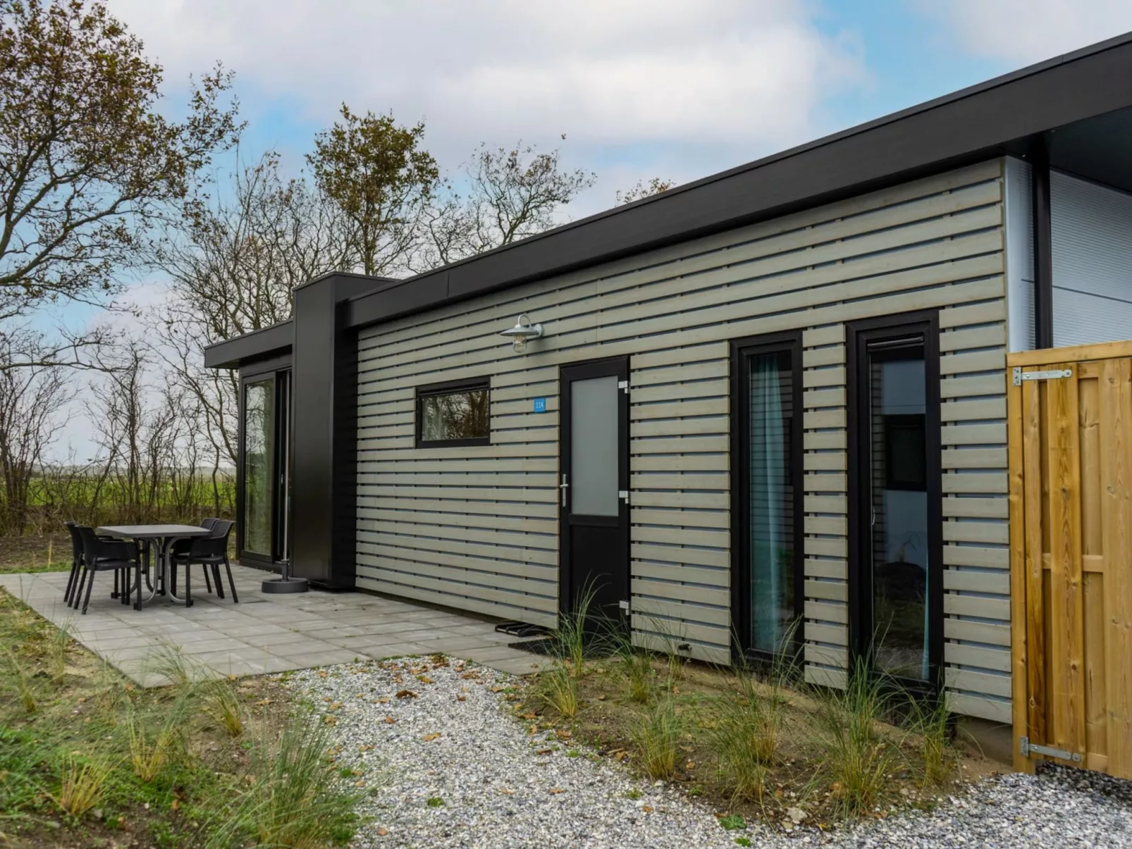 Pavilion 4-Outside