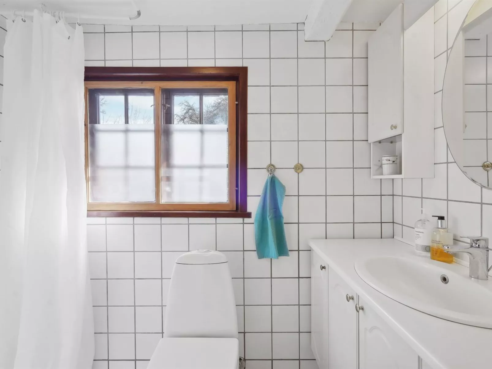 "Elvin" - 2.7km from the sea-Drinnen