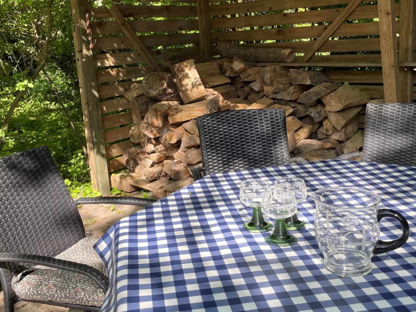 "Elvin" - 2.7km from the sea-Draußen