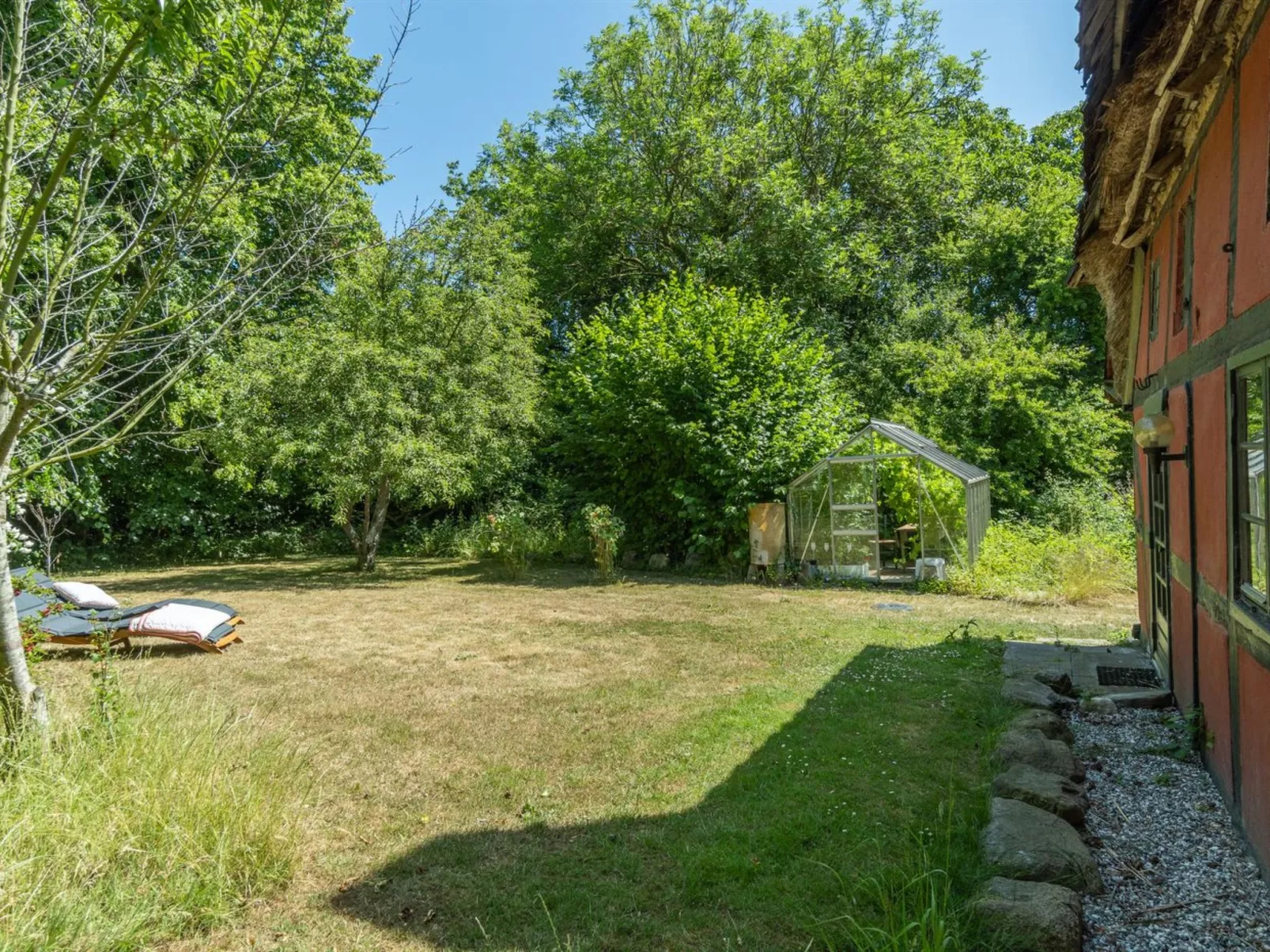 "Elvin" - 2.7km from the sea-Draußen