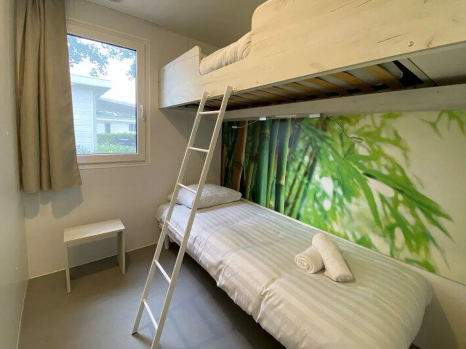 Tiny Cottage 2+2-Inside