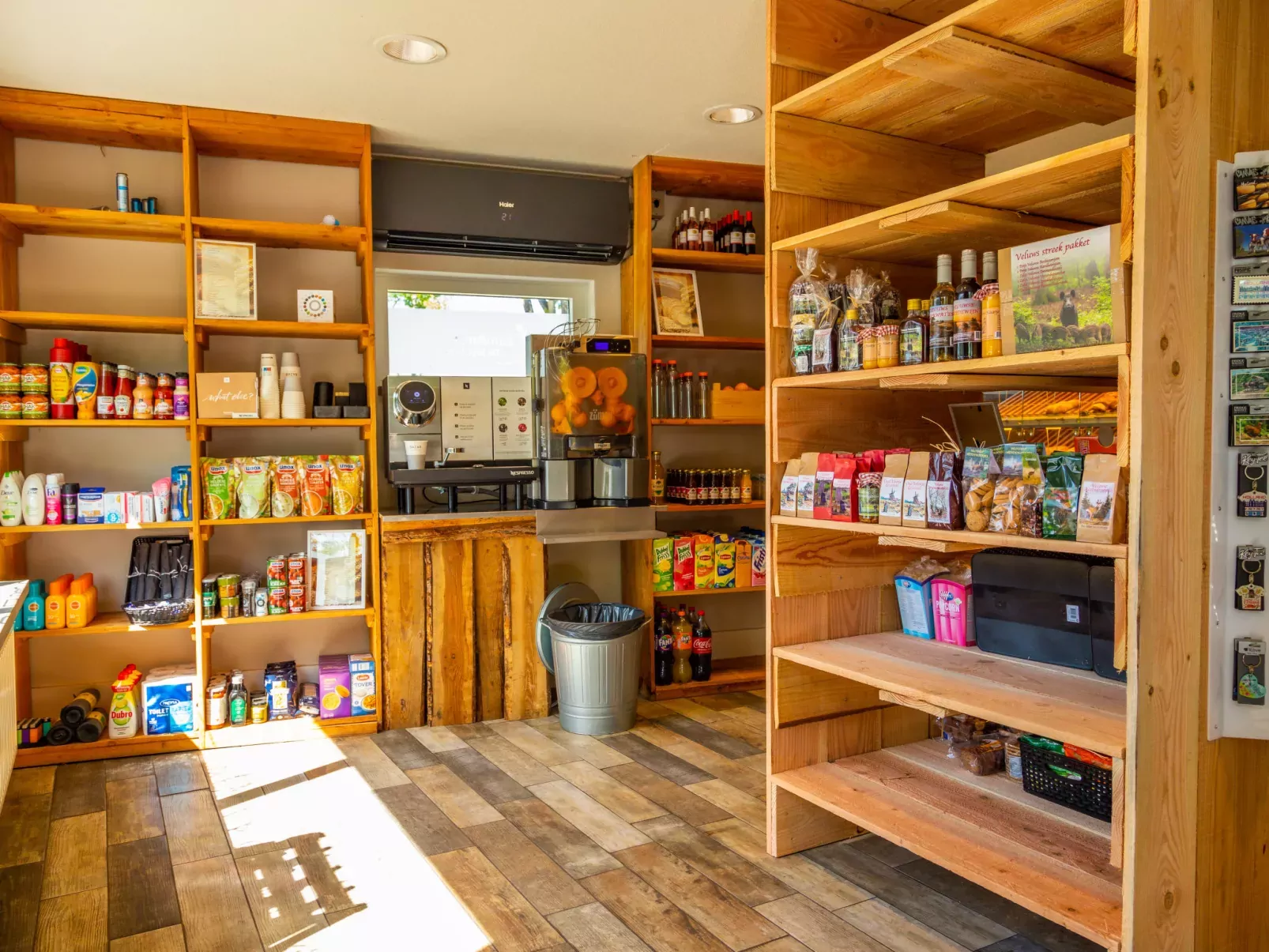 Tiny House 2-Area