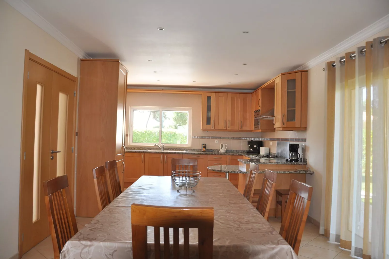 Costa V3-Dining room
