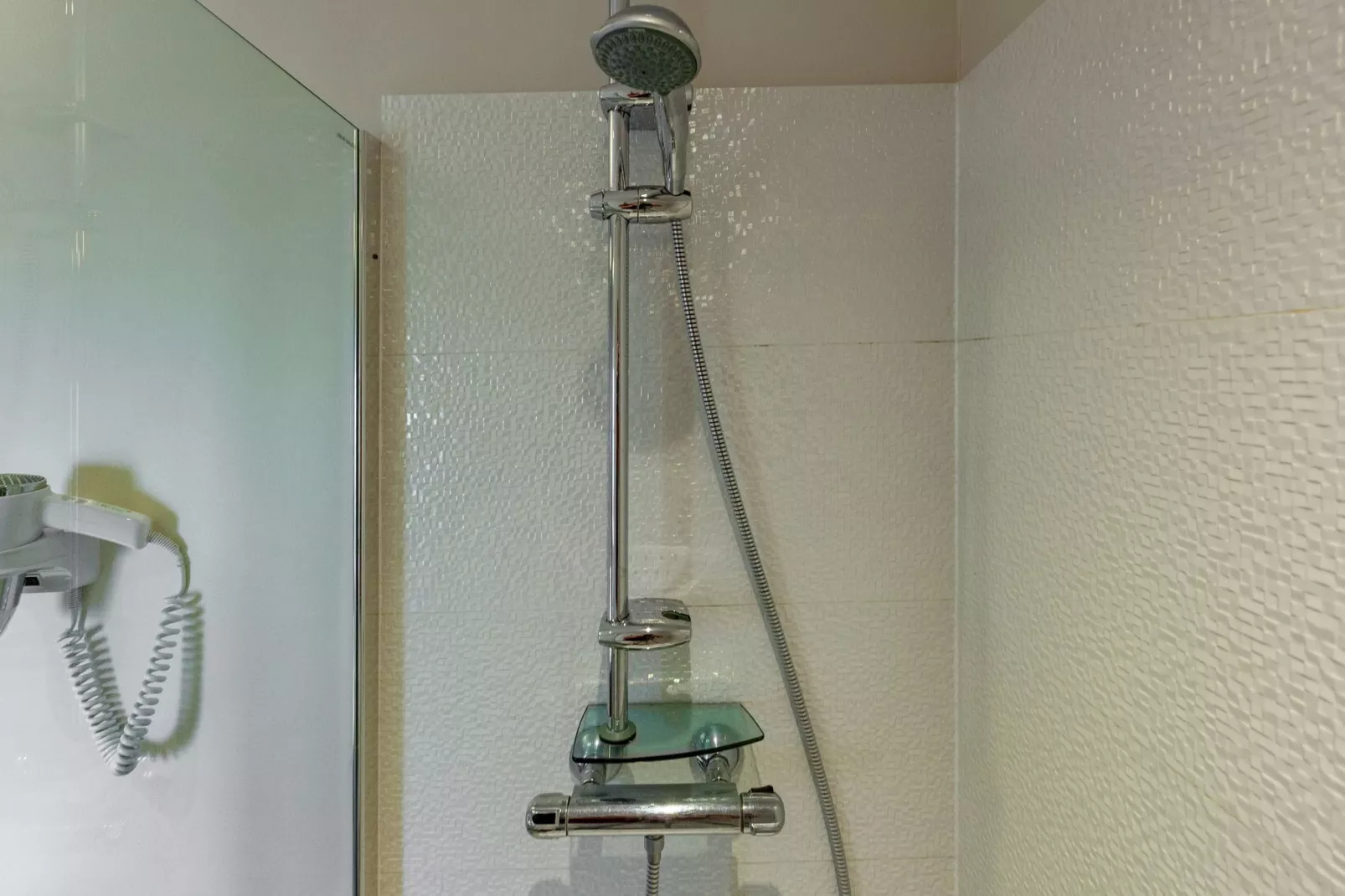 Petite Gite-Badezimmer