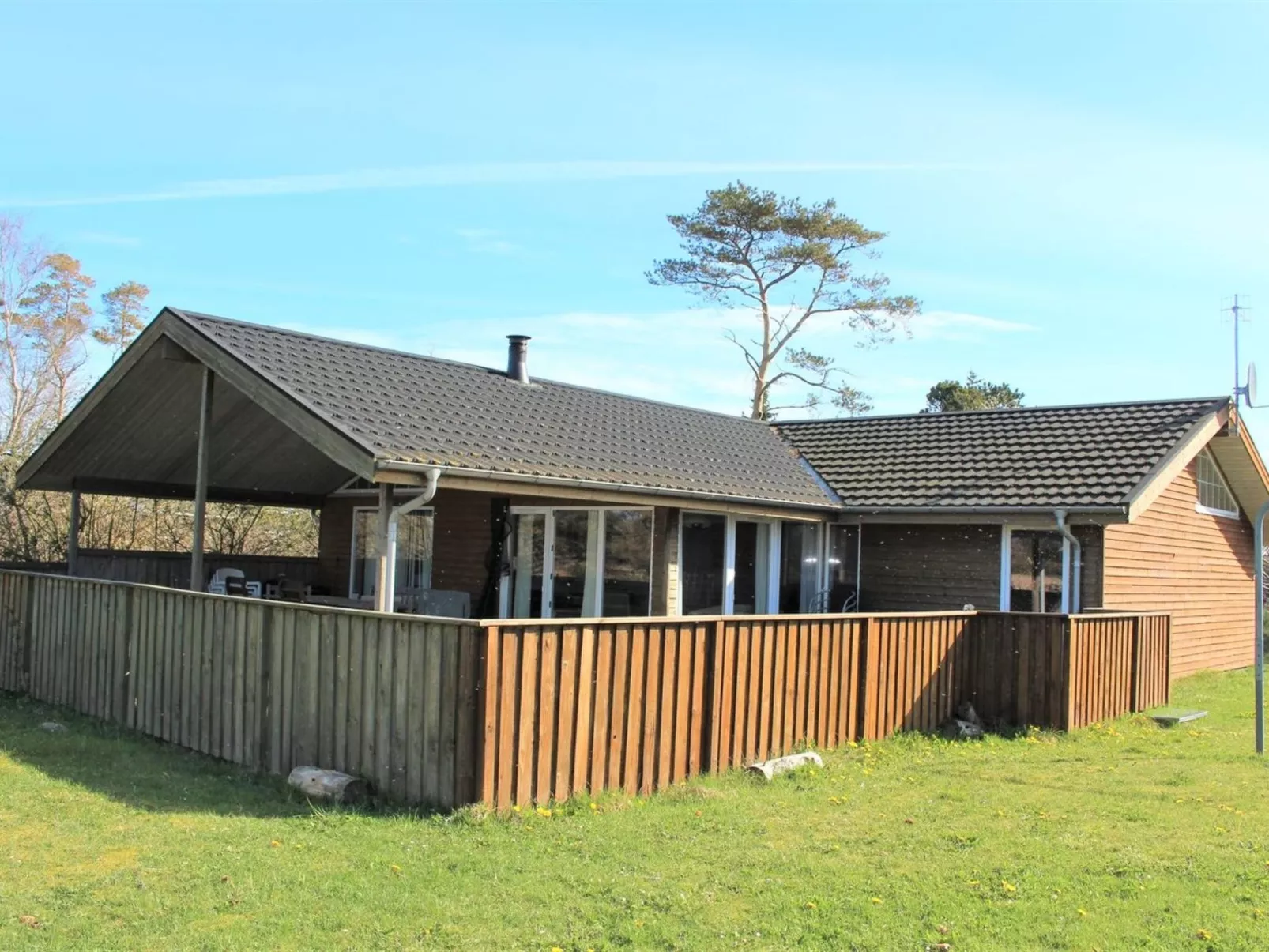 "Frieda" - 250m from the sea-Outside