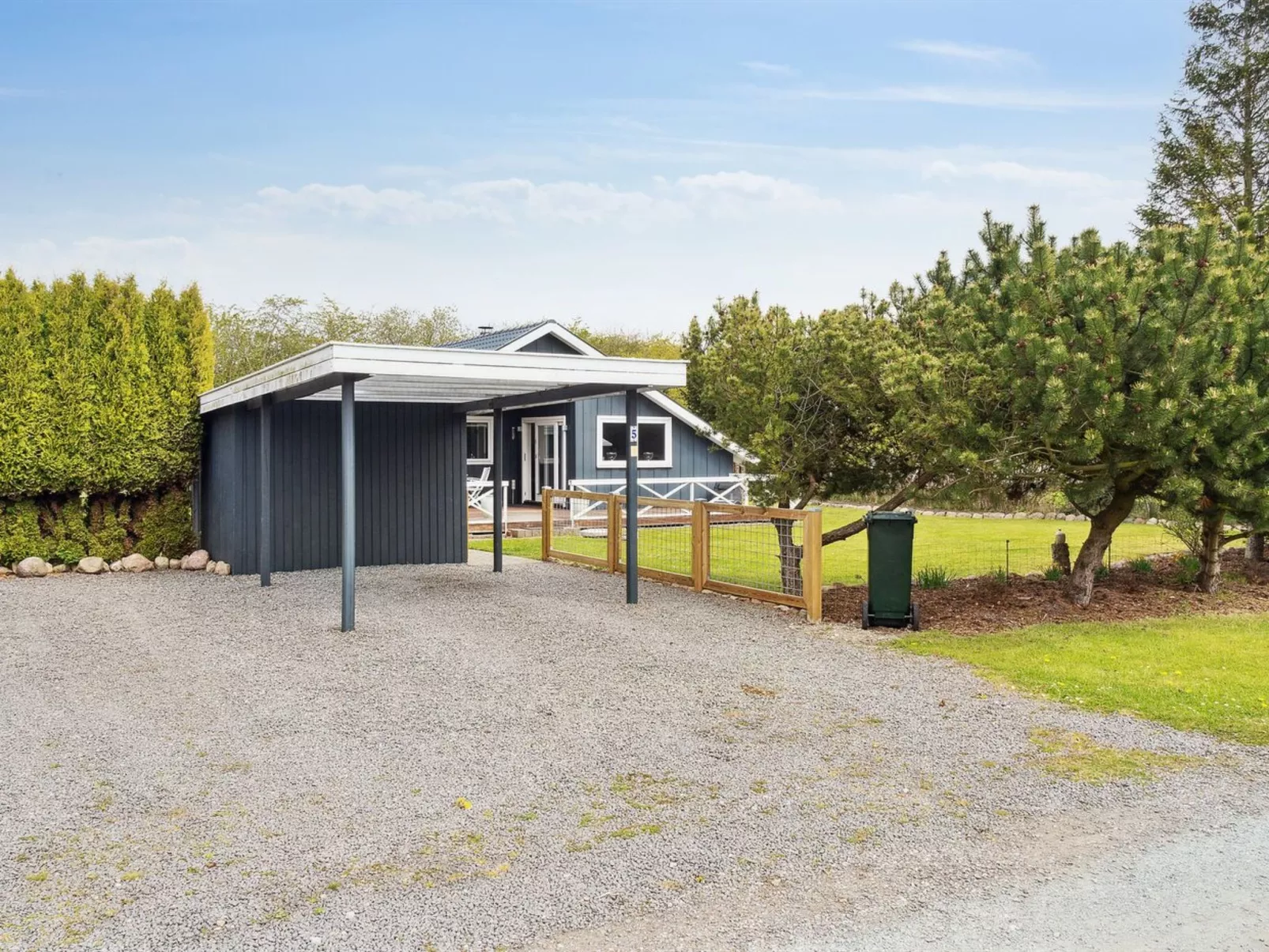 "Reidar" - 600m from the sea-Outside