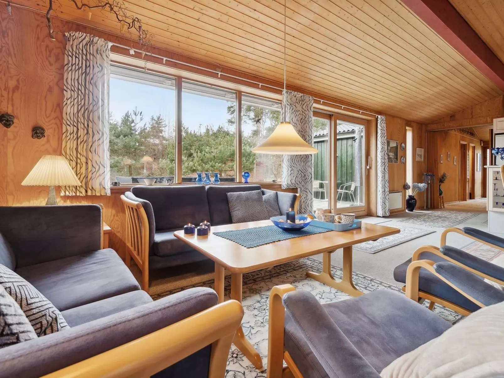 "Nada" - 200m from the sea-Inside