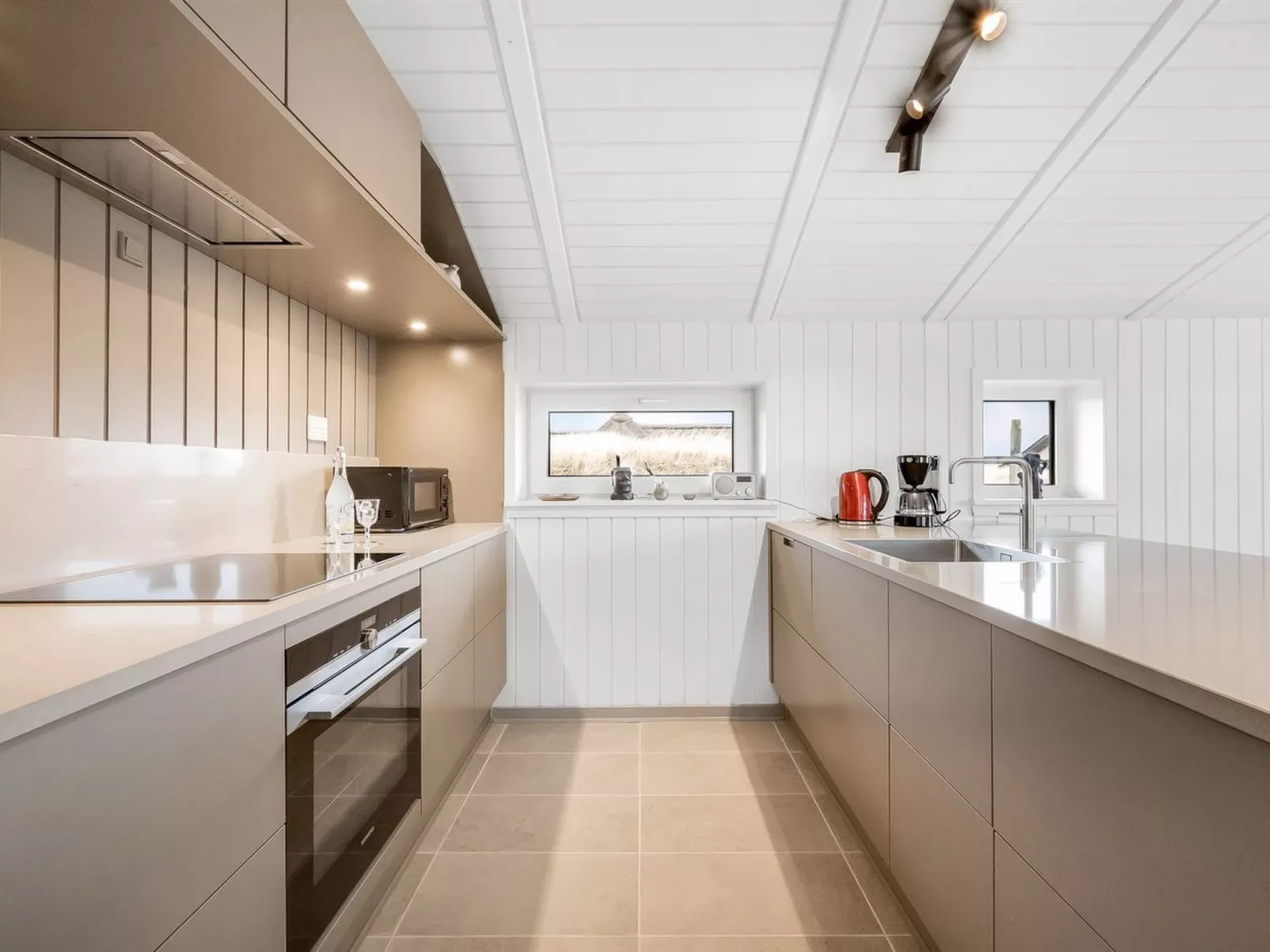 "Walther" - 300m from the sea-Inside