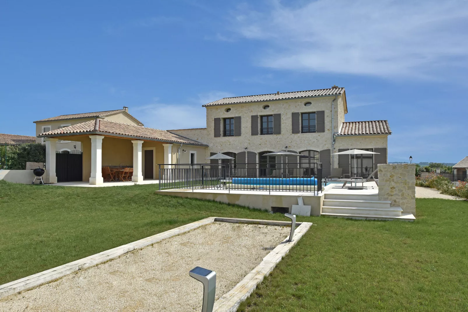 VILLA SAINTE EULALIE-Außenbereich Sommer