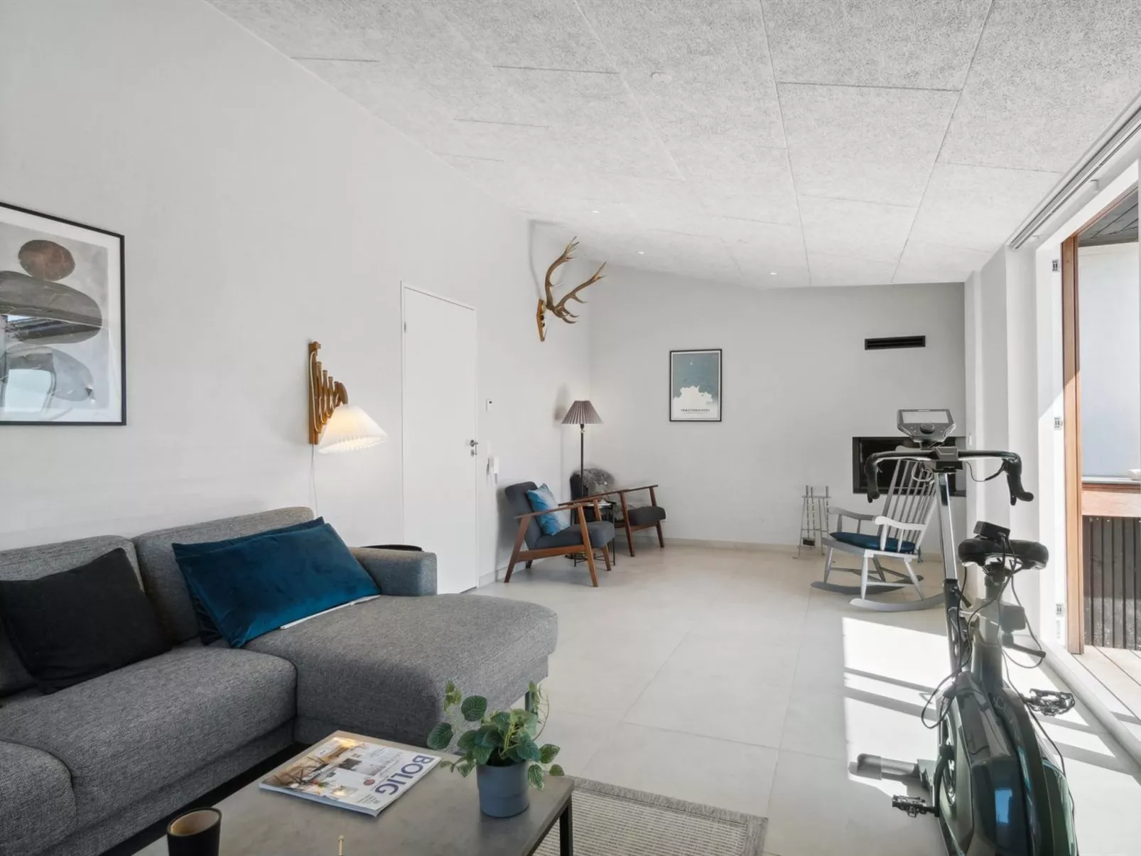 "Niska" - 200m from the sea-Drinnen