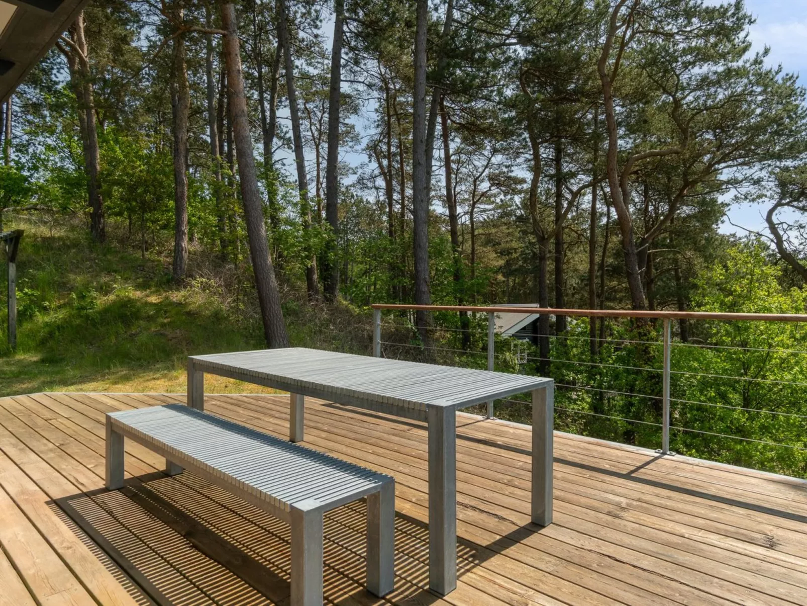 "Lynne" - 1km from the sea-Outside