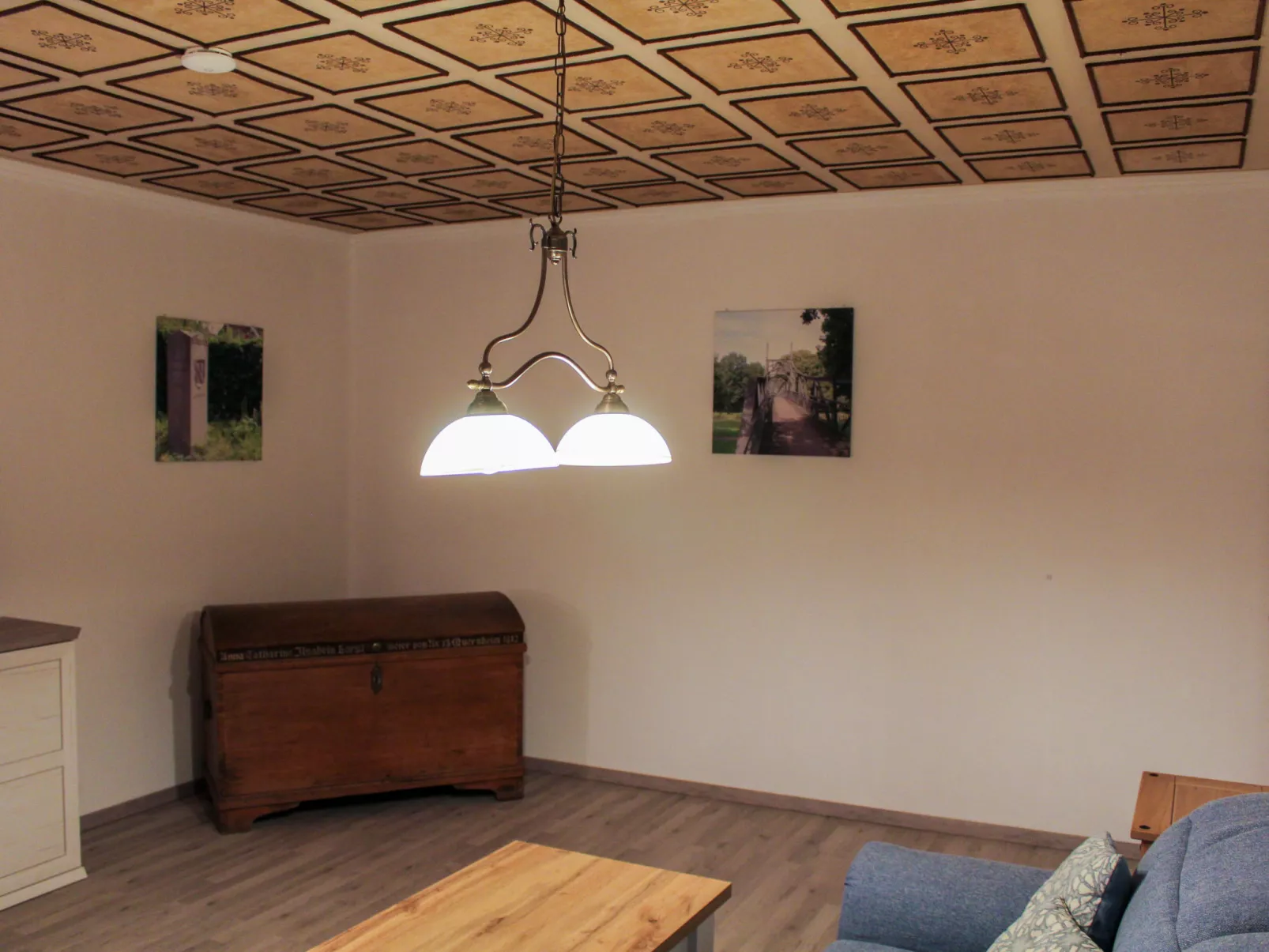 An der Schleuse-Inside