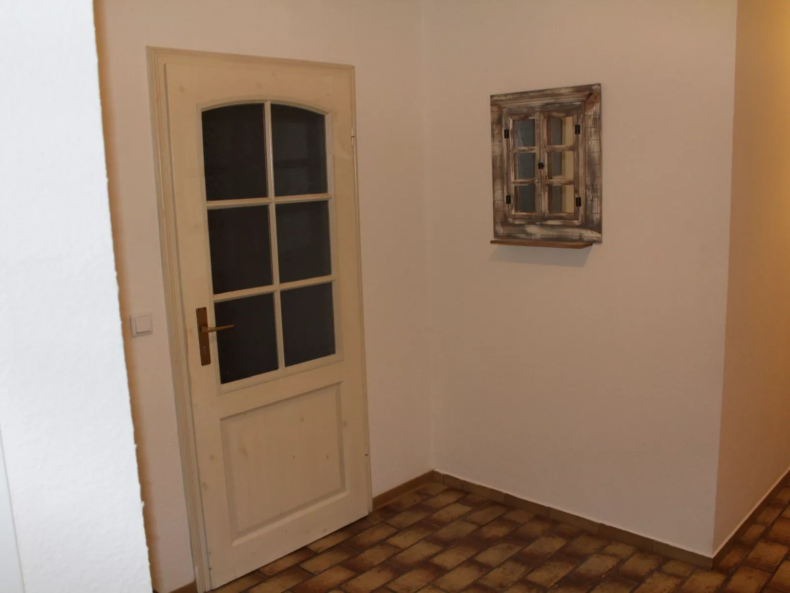 An der Schleuse-Inside