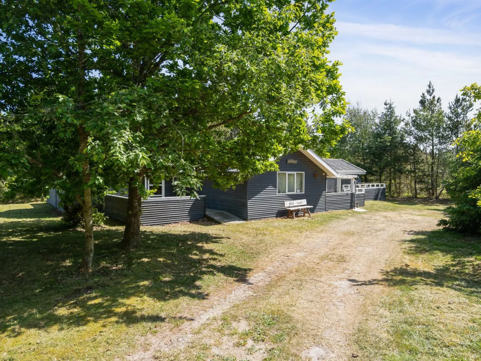"Aneline" - 700m from the sea-Outside