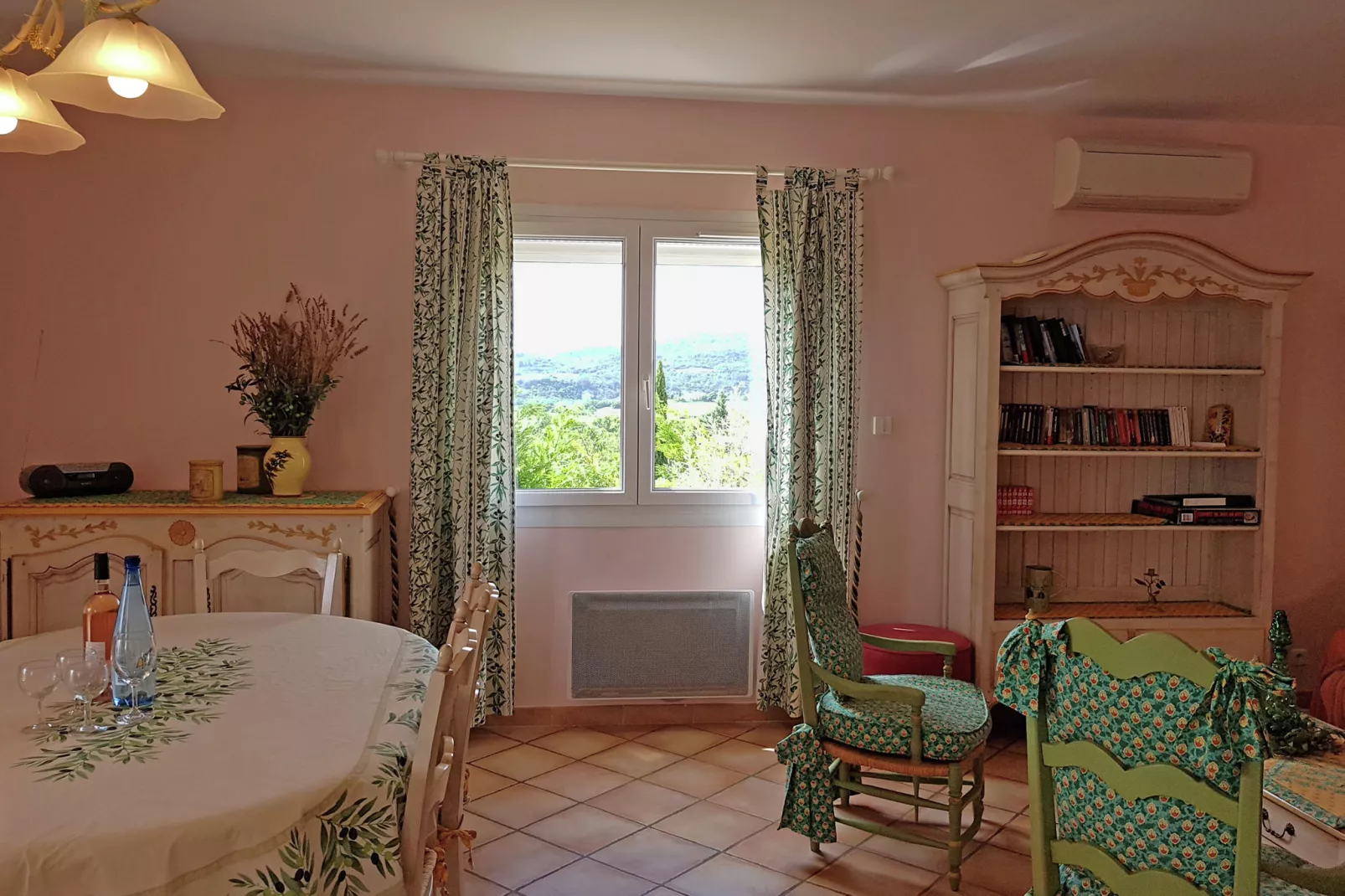 L'Oliveraie-Living room