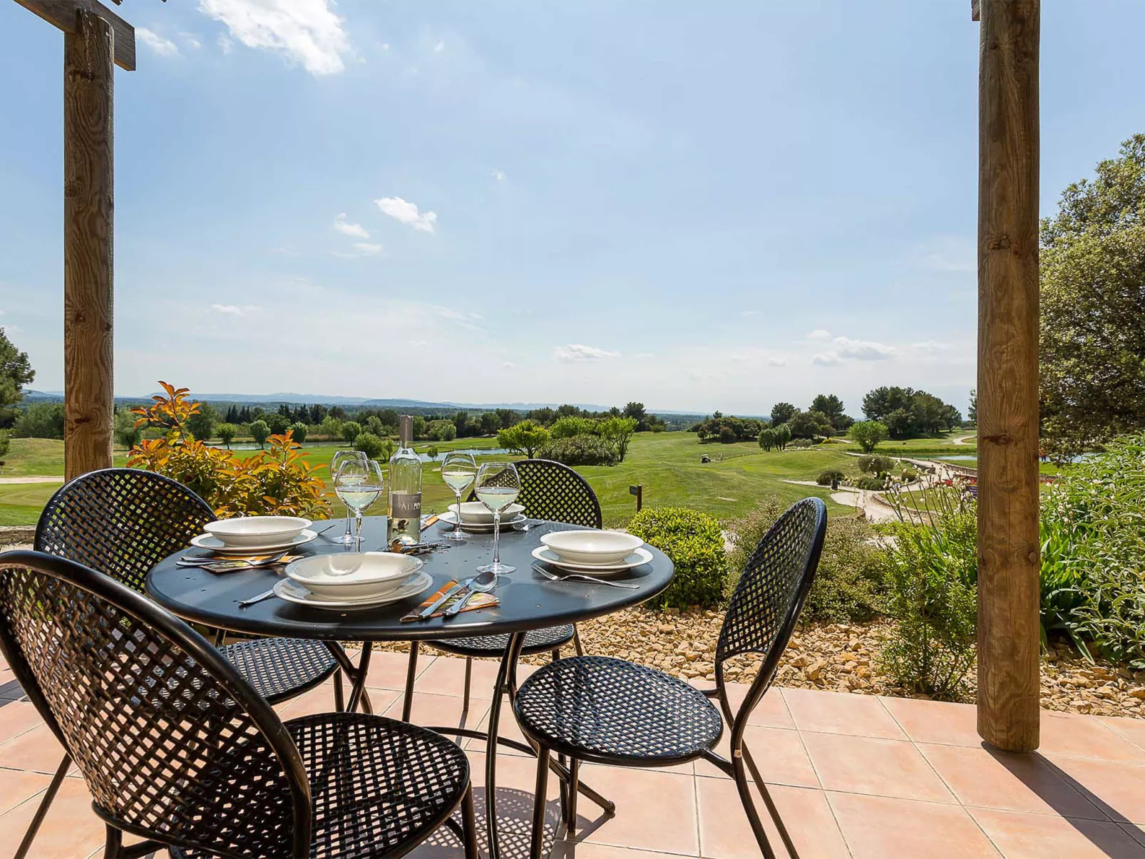 Provence Country Club-Draußen