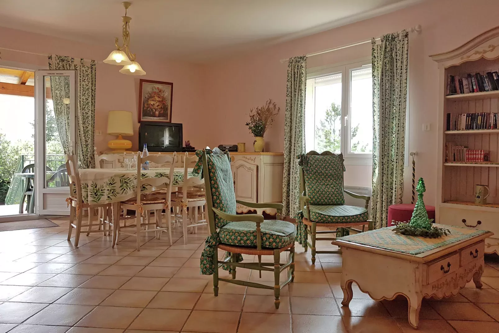 L'Oliveraie-Living room