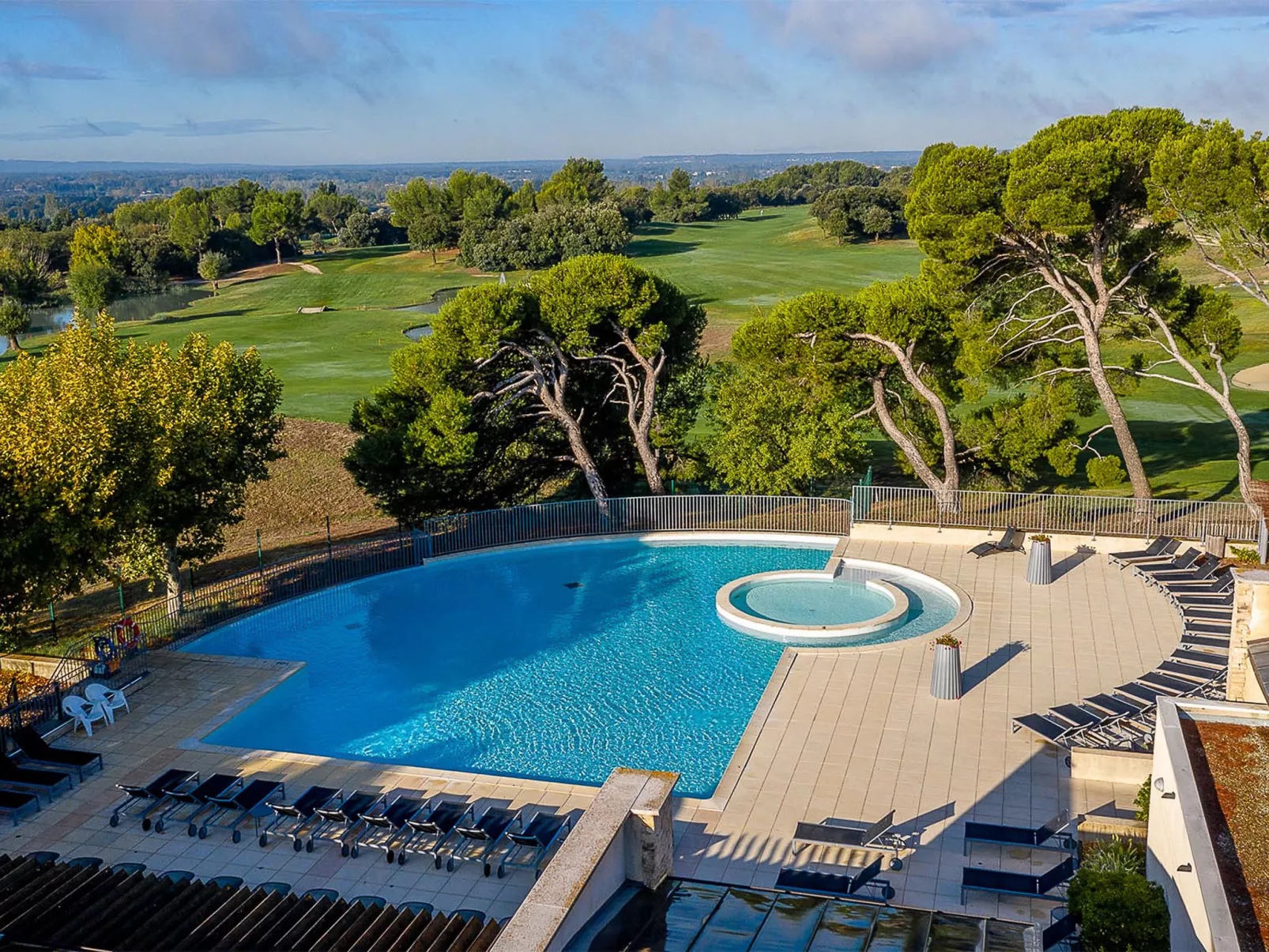 Provence Country Club-Draußen
