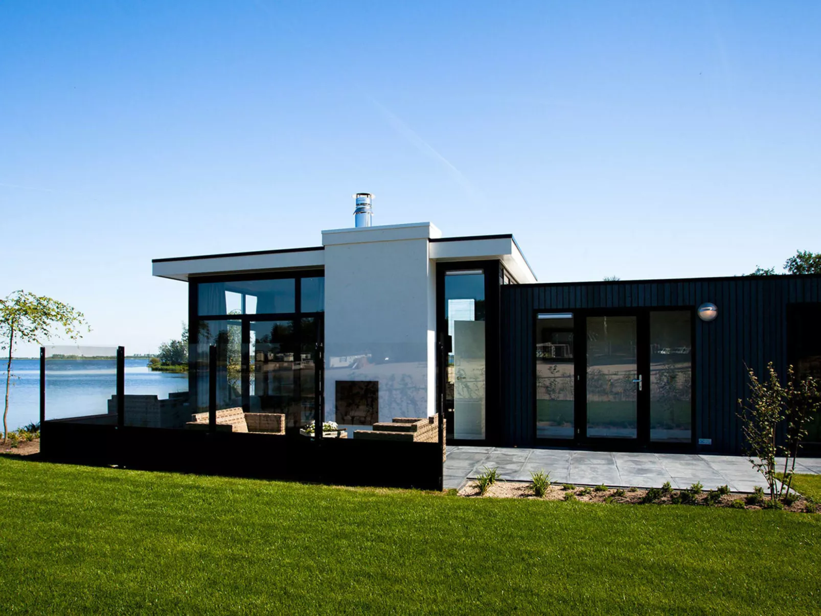 Cube Exclusif Waterfront 4-Outside