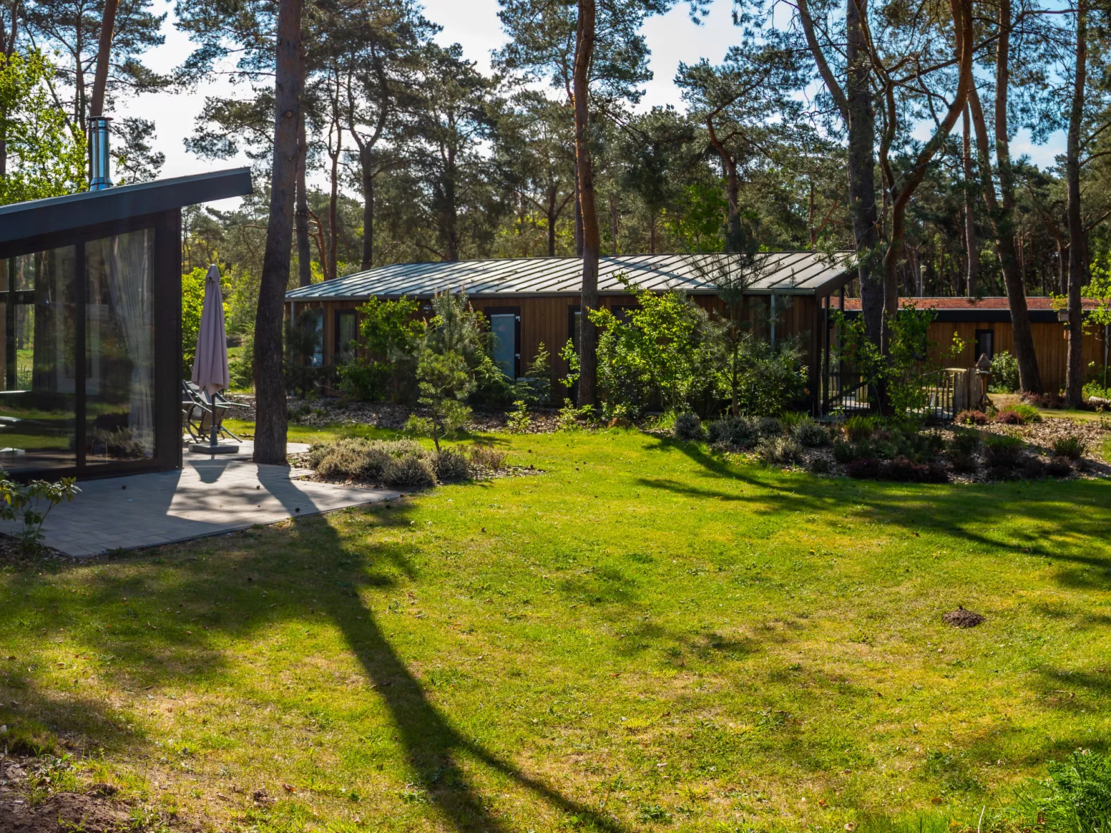 Velthorst 4-Area