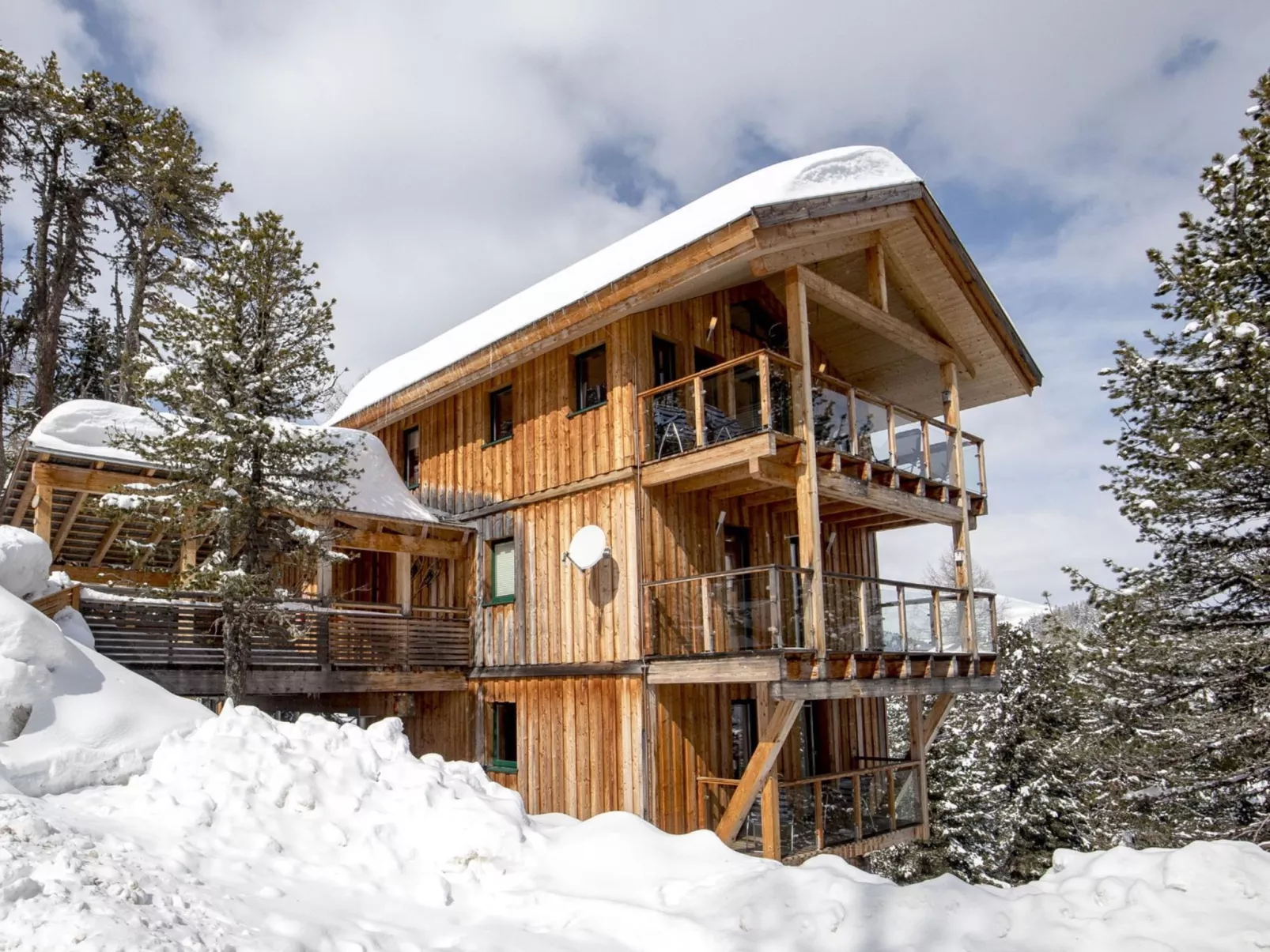 # 6 mit IR-Sauna und Sprudelwanne Innen-Outside