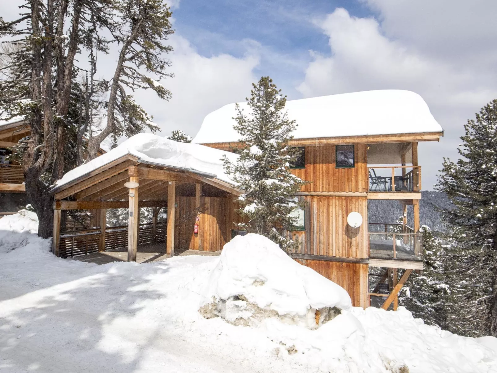 # 6 mit IR-Sauna und Sprudelwanne Innen-Outside