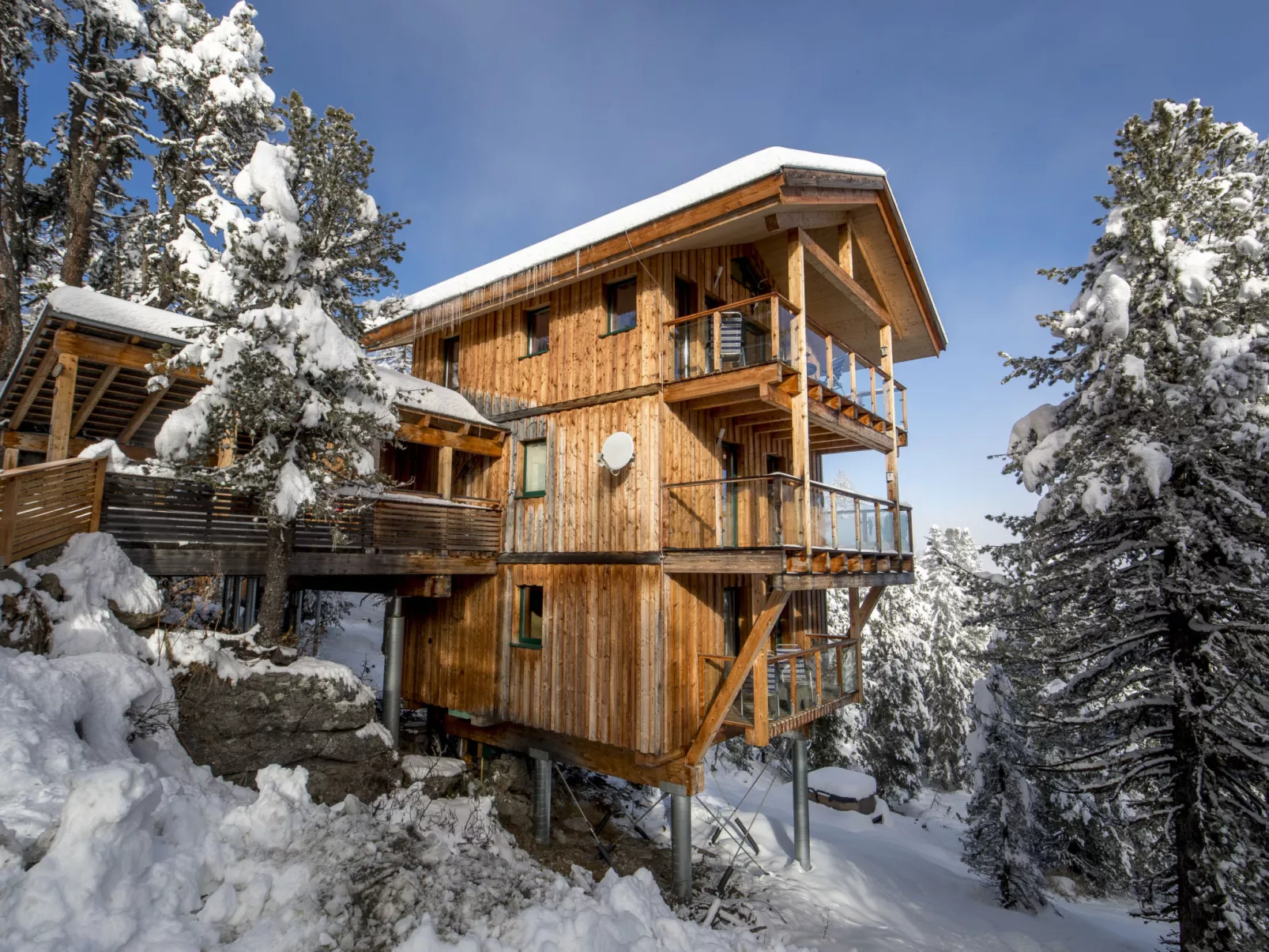 # 6 mit IR-Sauna und Sprudelwanne Innen-Outside